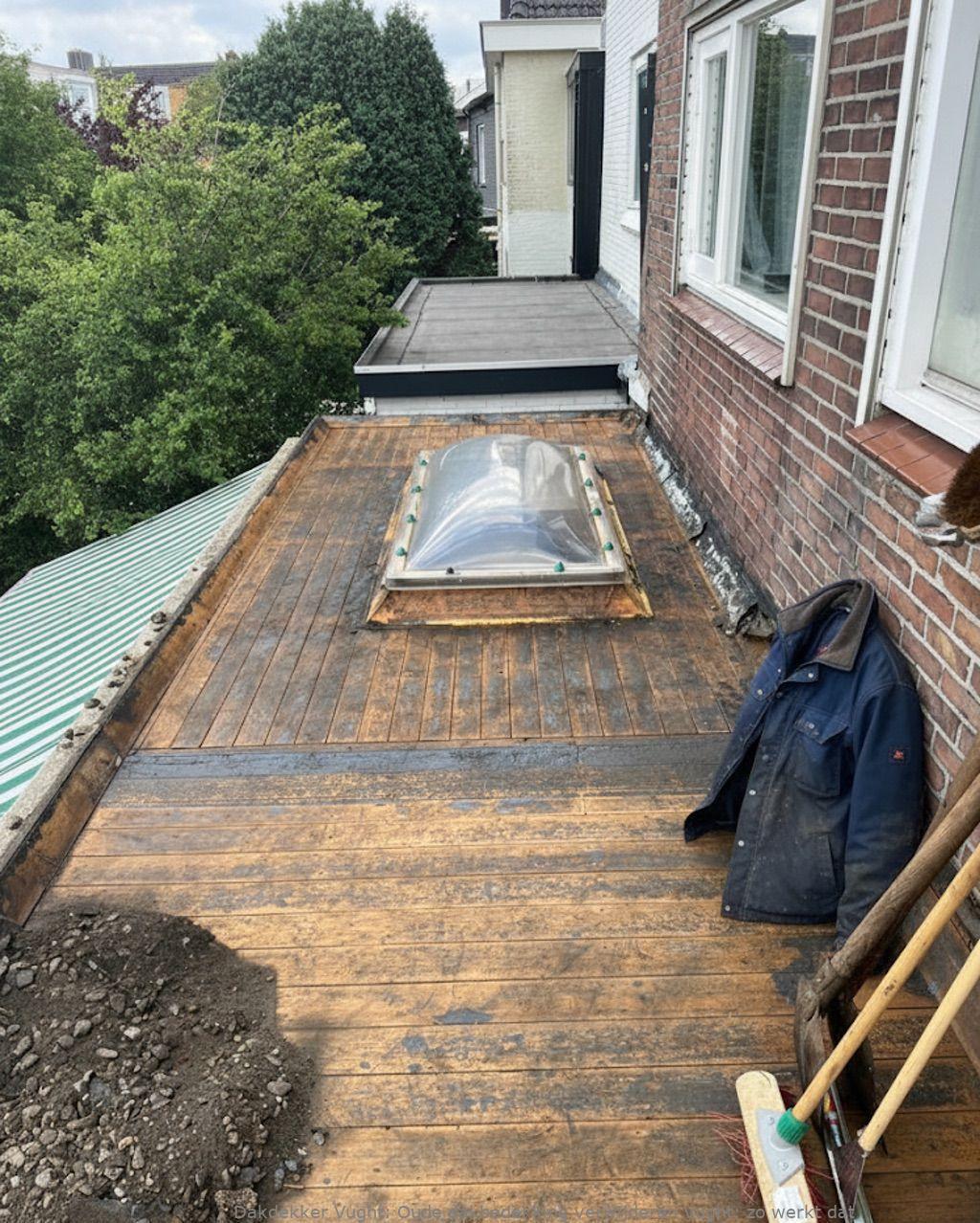 Oude Dakbedekking Verwijderen Vught
